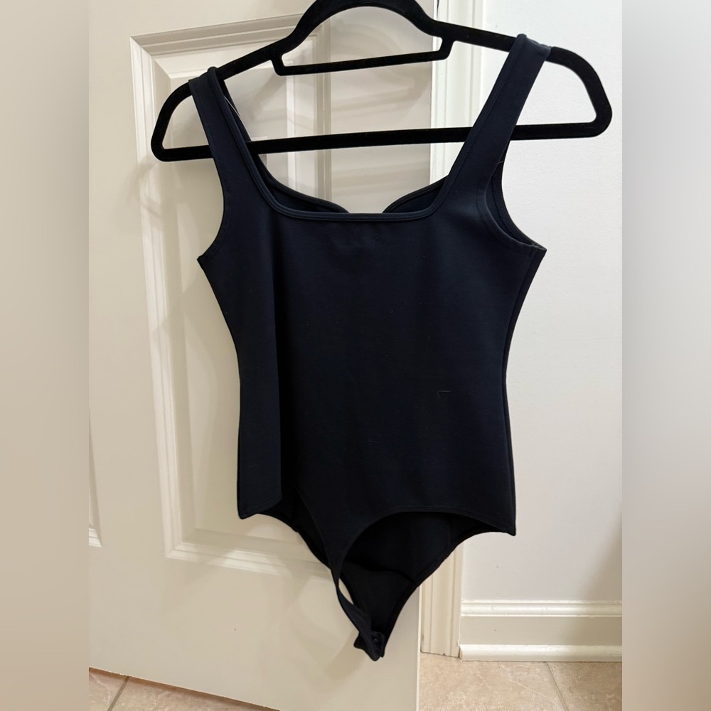 Abercrombie & Fitch Black Sleeveless Bodysuit Size XS